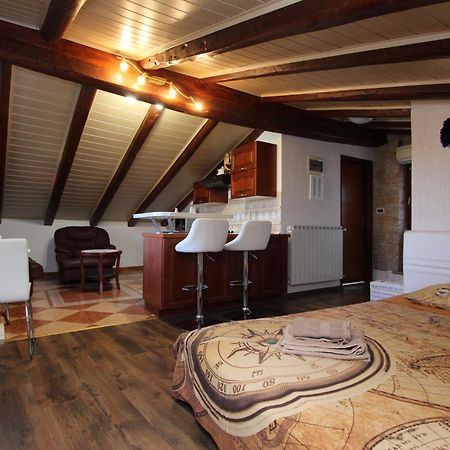 Studio Isabel Ровинь Экстерьер фото